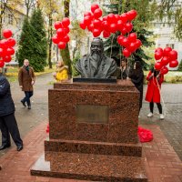 Открытие бюста Конфуция